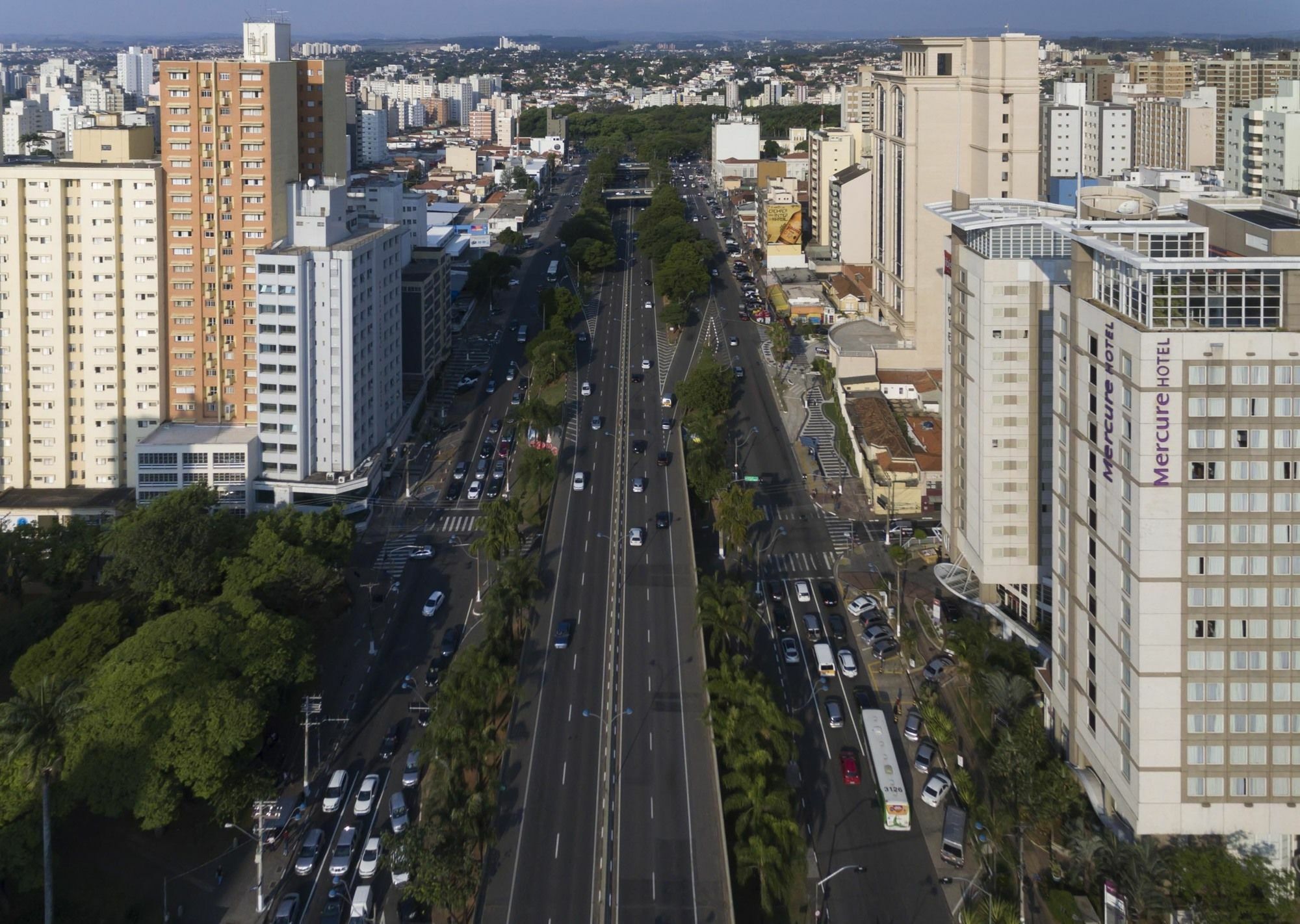 Отель Mercure Campinas Кампинас Экстерьер фото